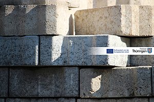 gestapelte Betonsteine