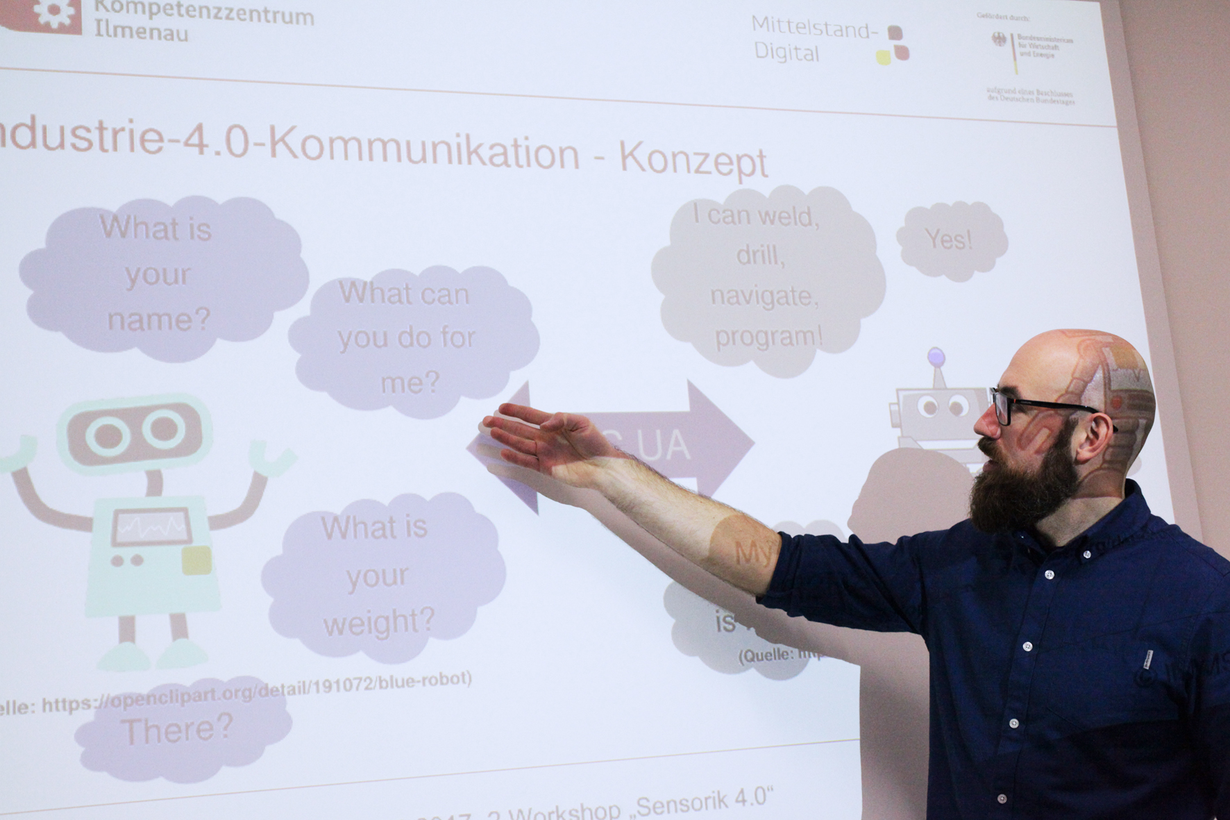 Der Sensorik-4.0-Workshop am IMMS zeigte, wie man Sensordaten per Open Source speichern und visualisieren kann. Foto: IMMS.